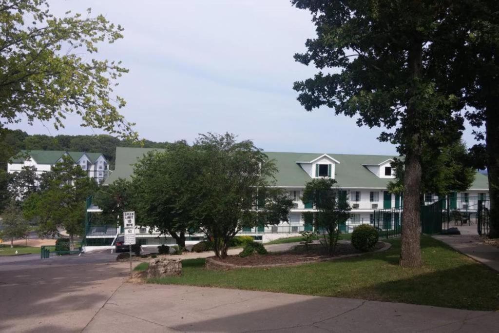 Branson King Resort And Suites Exterior photo